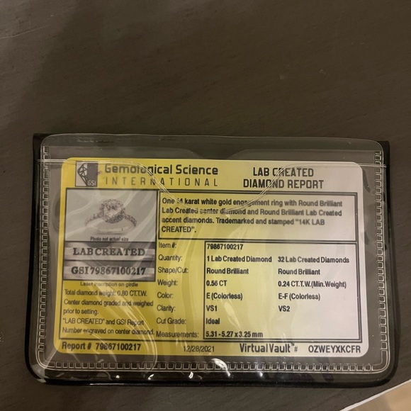 Zales Engagement Ring: Gently used - Picture 4 of 6